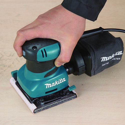 מלטשת רוטטת MAKITA BO4556 200W – תמונה 2